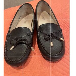 Michael Kors Black Leather Bow-Trim Moccasins